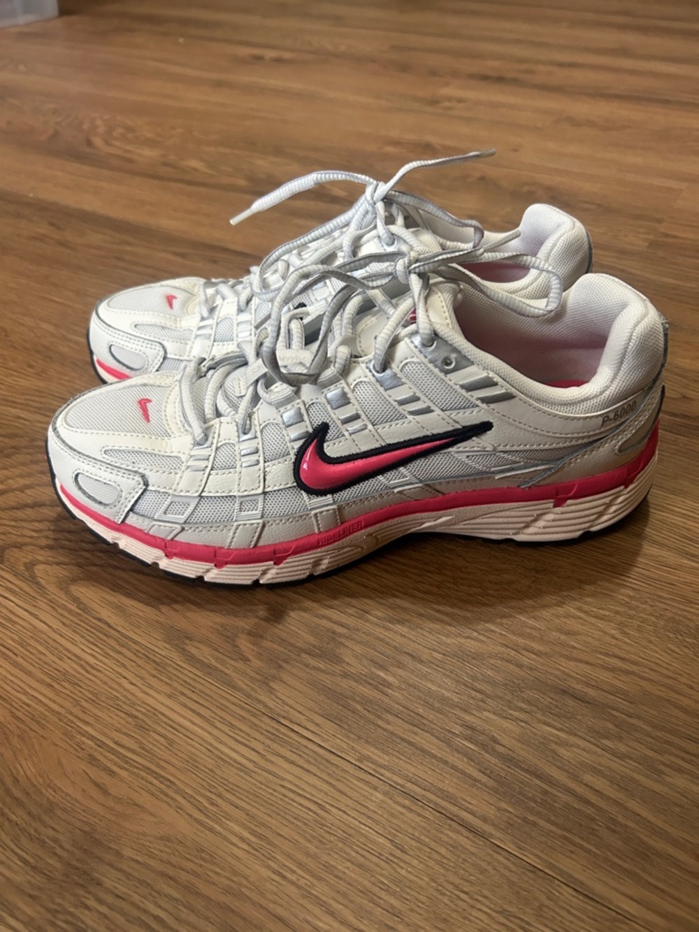 Women’s Nike White & Pink P-6000 - Picture 2 of 7